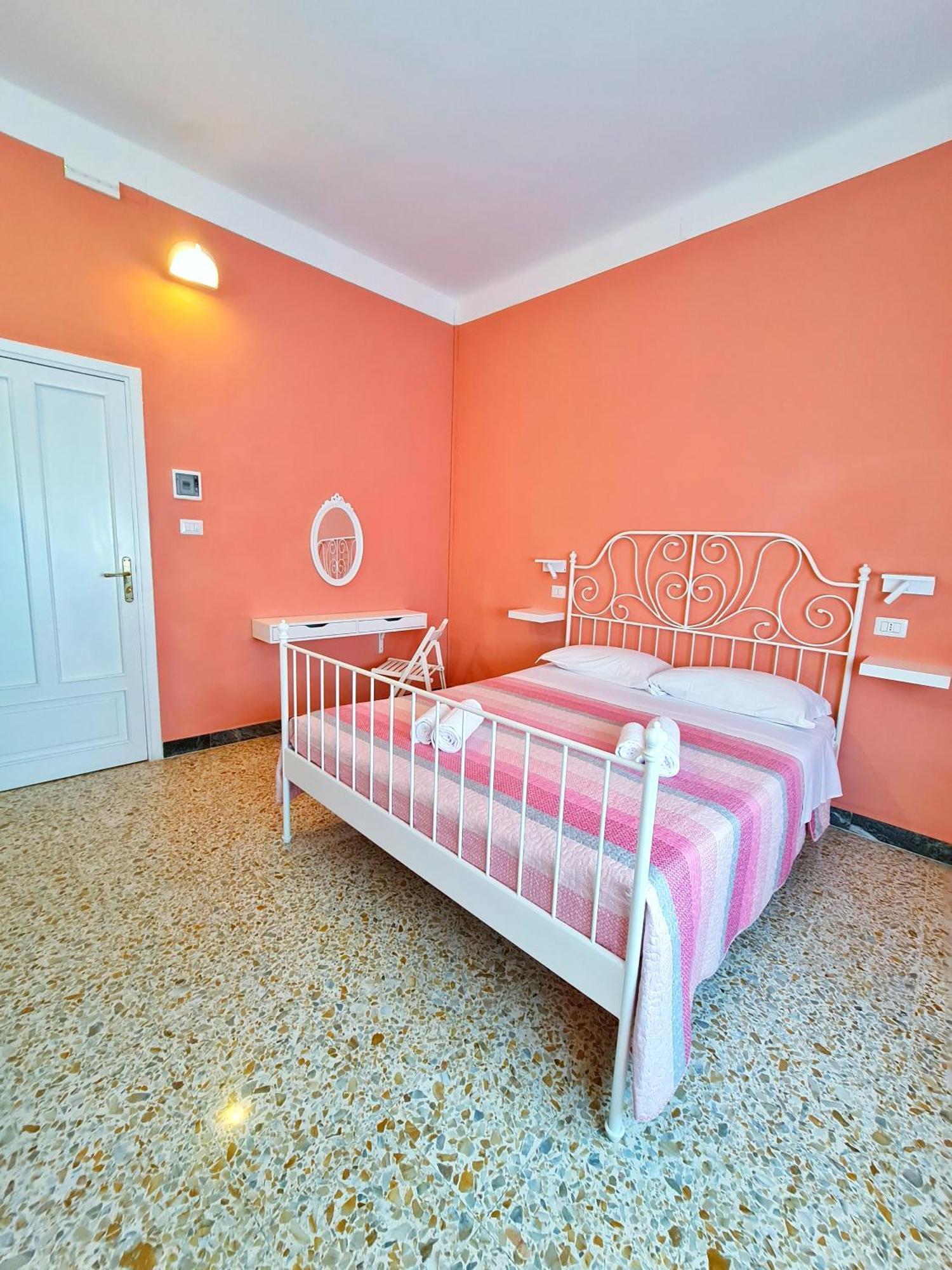 Lc Rooms Pisa Eksteriør bilde